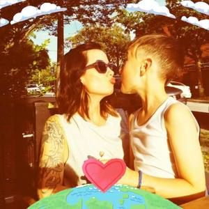 Meet your Posher, Robin